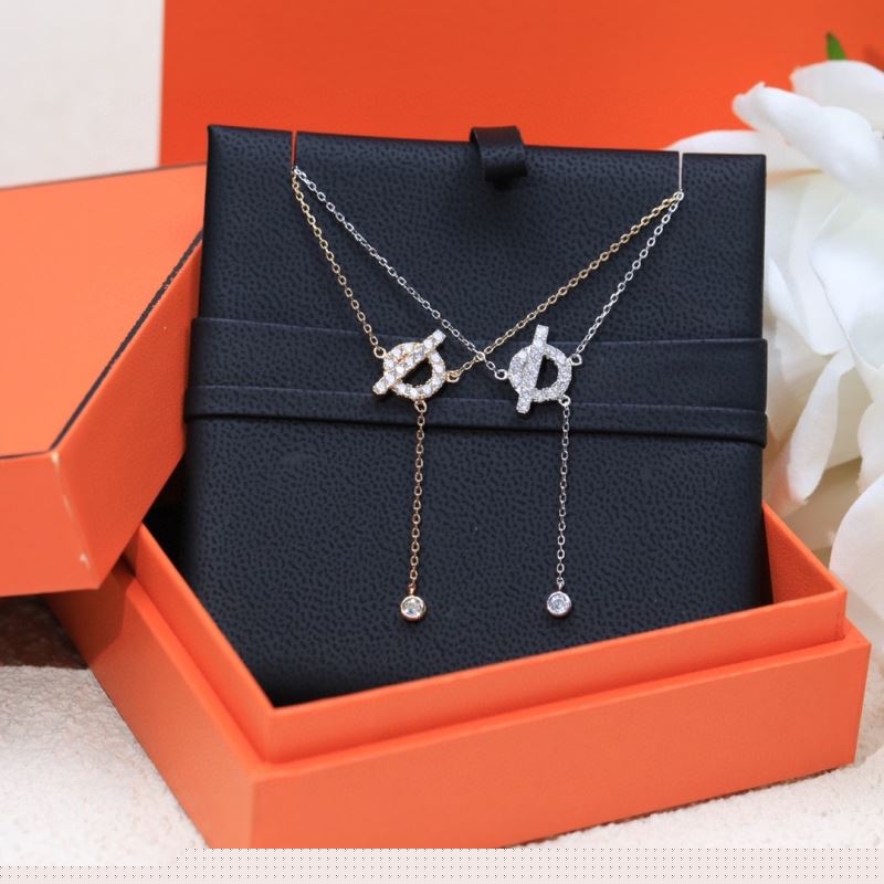 H**mes necklaces